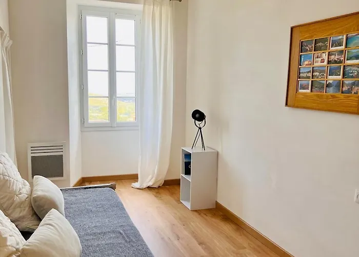 Village Centre Apartment Calenzana